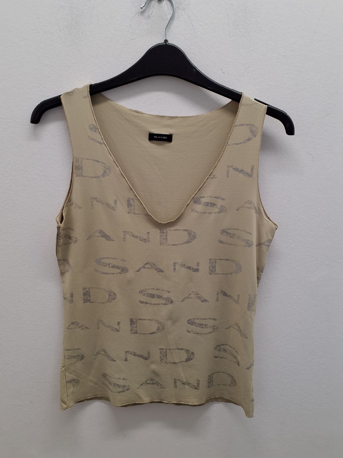 Sand Top